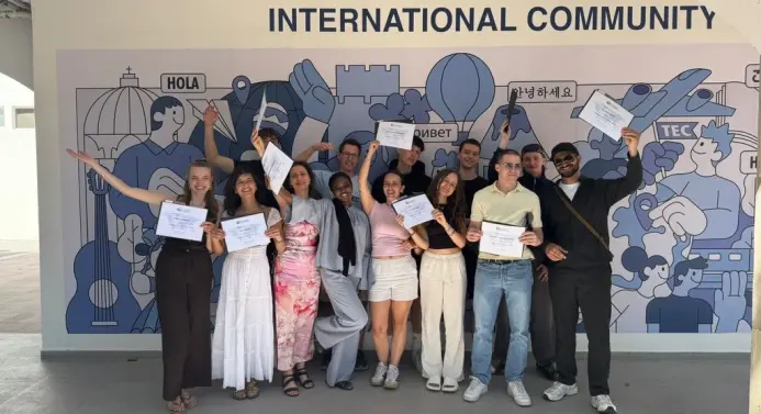 13 Studierende der Fachhochschule Südwestfalen, die an der diesjährigen Winter School Mexiko teilnahmen